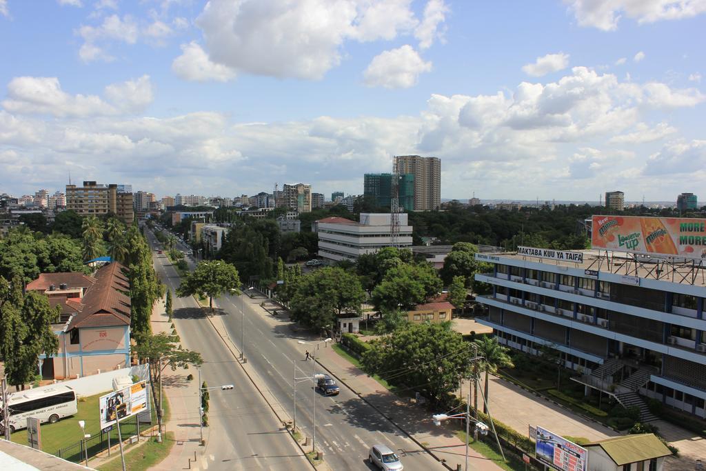 Hotel Raha Tower Dar es Salaam Exterior foto