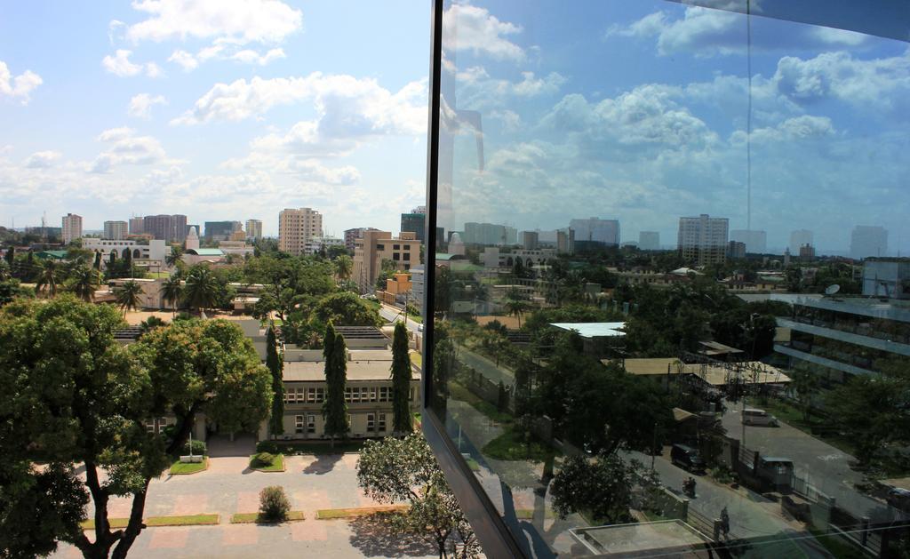 Hotel Raha Tower Dar es Salaam Exterior foto